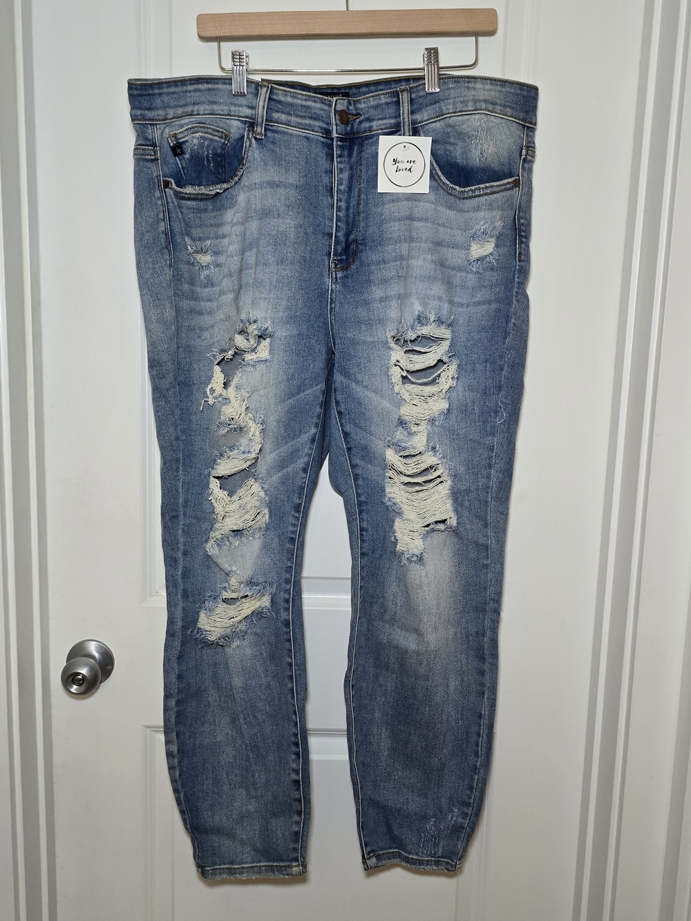 Judy Blue Women’s Distressed Light Blue Jeans NWT Sz 20